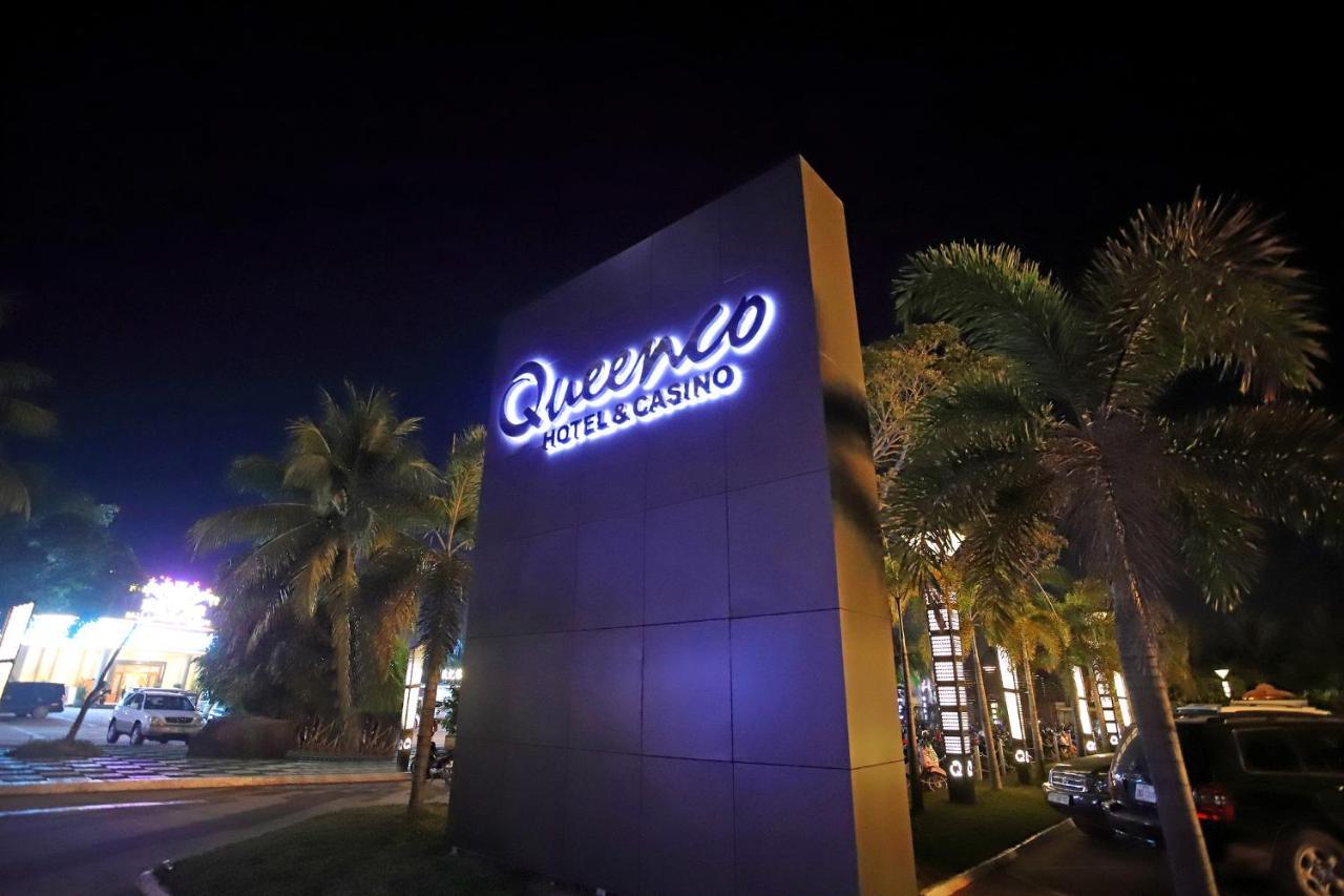 Queenco Hotel & Casino Sihanoukville Exterior photo